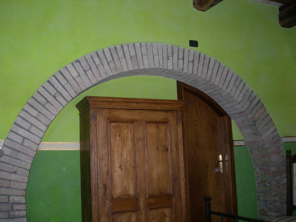Societa Agricola F.Lli Angelucci Villa Cannara Eksteriør billede