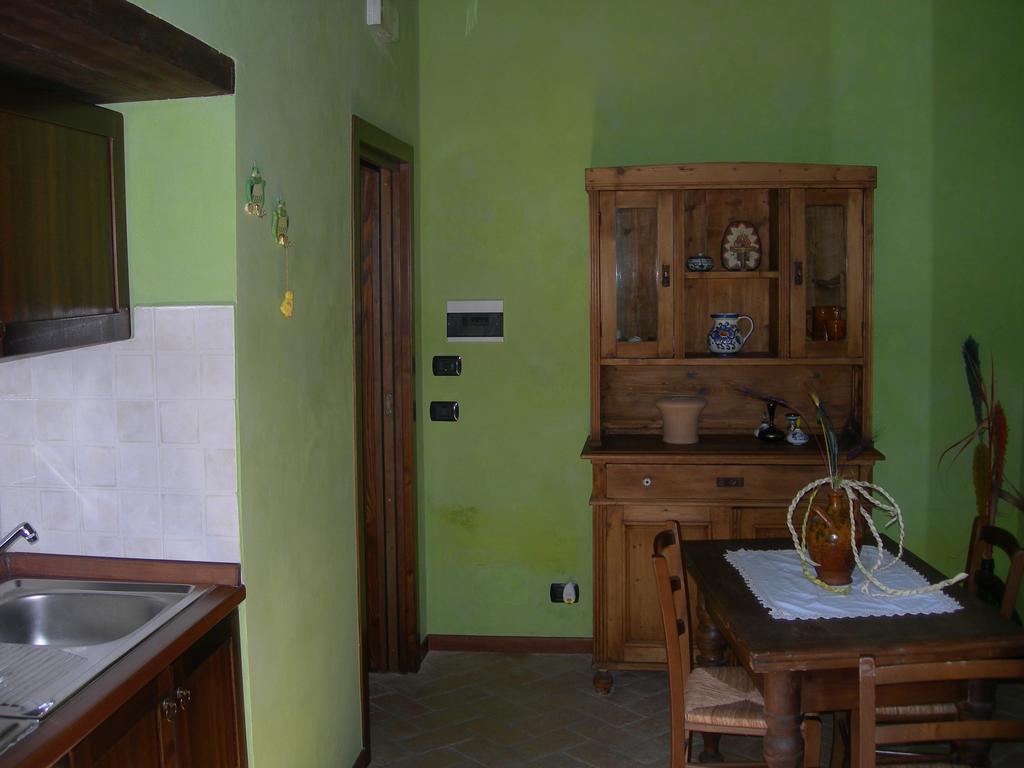 Societa Agricola F.Lli Angelucci Villa Cannara Eksteriør billede