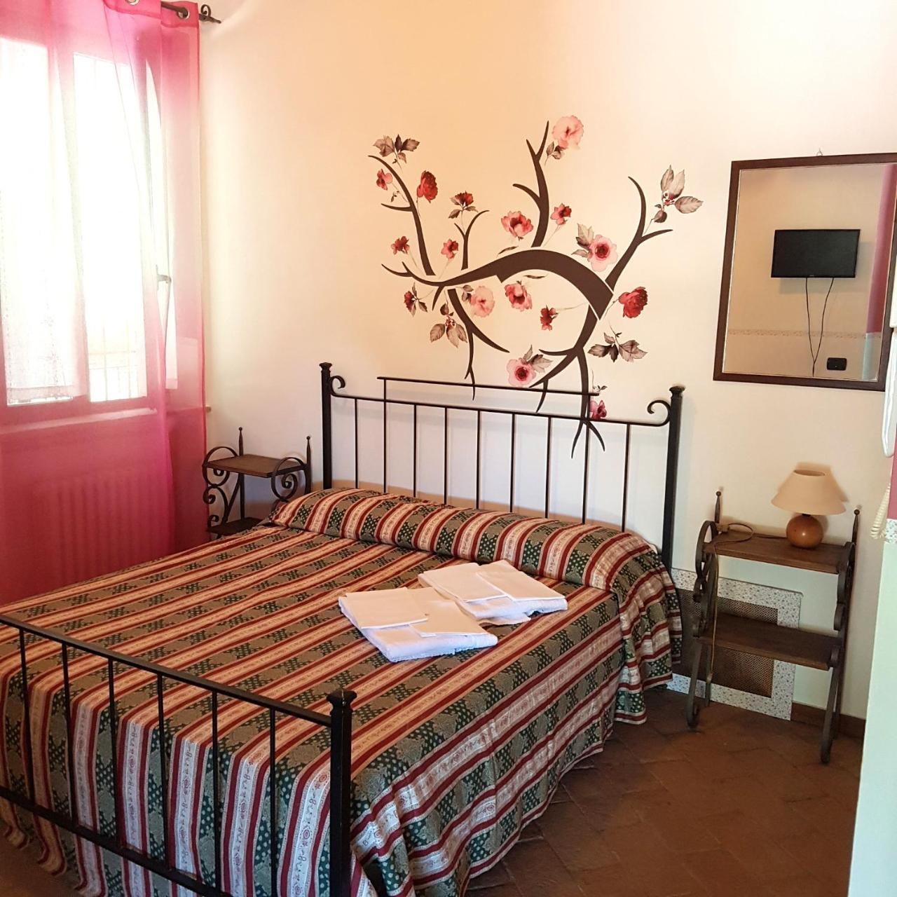 Societa Agricola F.Lli Angelucci Villa Cannara Eksteriør billede